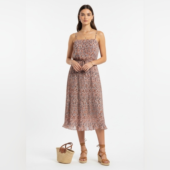 Anthropologie Dresses & Skirts - Anthropologie Pinch Pleated Midi Dress Medium Multicolor Elastic Waist